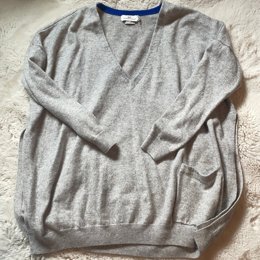 Vineyard vines cashmere sweater